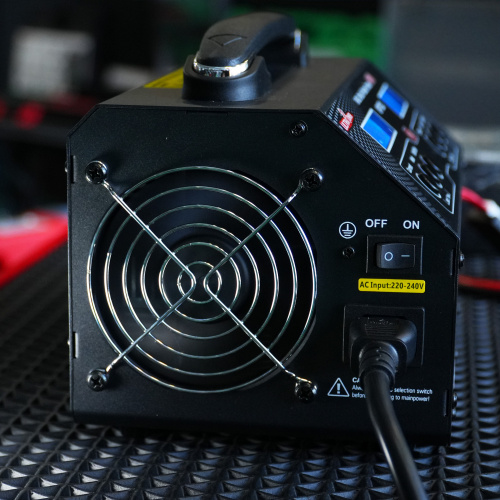 Зарядний пристрій 2-канальний 2x22А 2-6S LiPo/LiHV 1100Вт 220В Grandinstrument