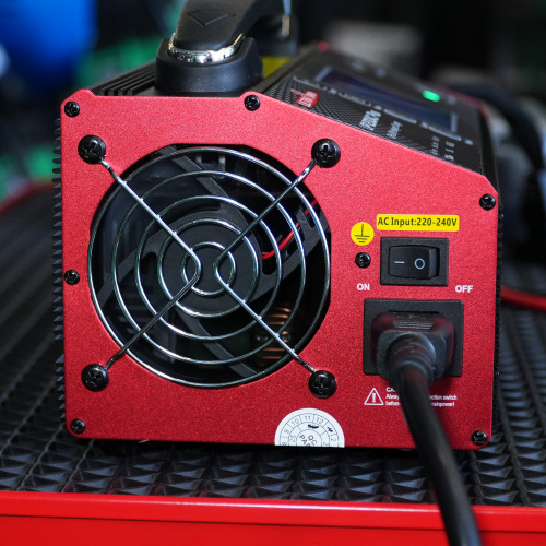 Зарядний пристрій 2-канальний 15А 6-12S LiPo/LiHV 1200Вт 220В в Украине