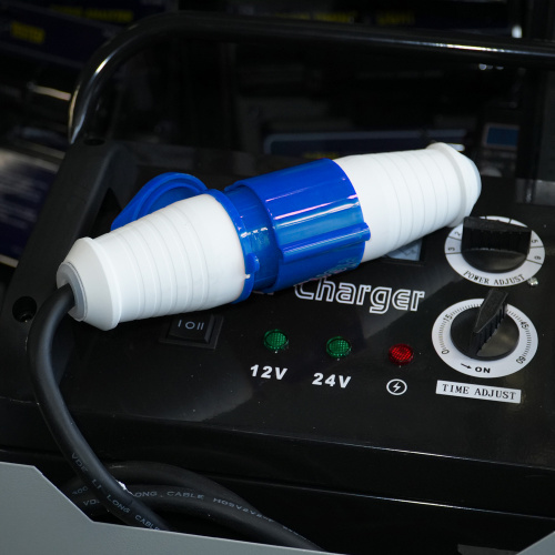 Пуско-зарядний пристрій 12 / 24V, 335A недорого